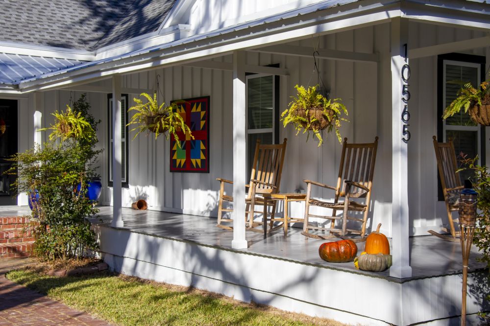 Cost of Front Porch Construction in Worcester